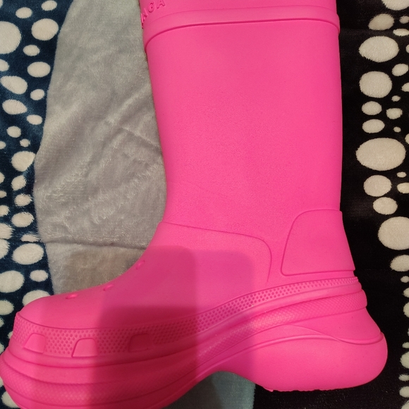 Balenciaga Bright Pink - Picture 5 of 7